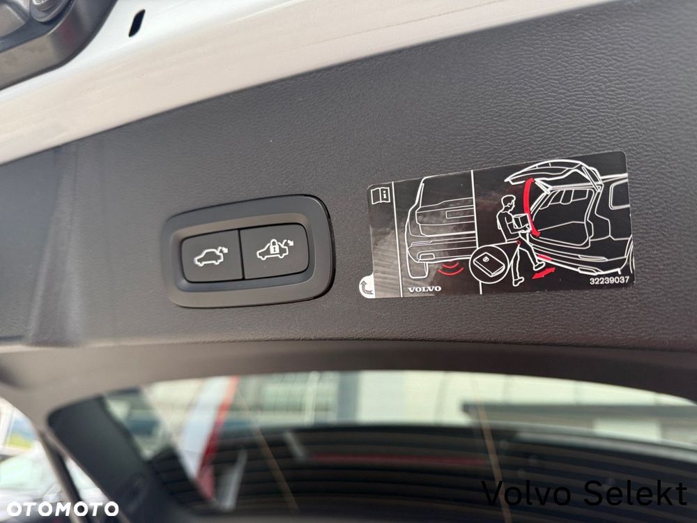 Volvo XC 40 - 28