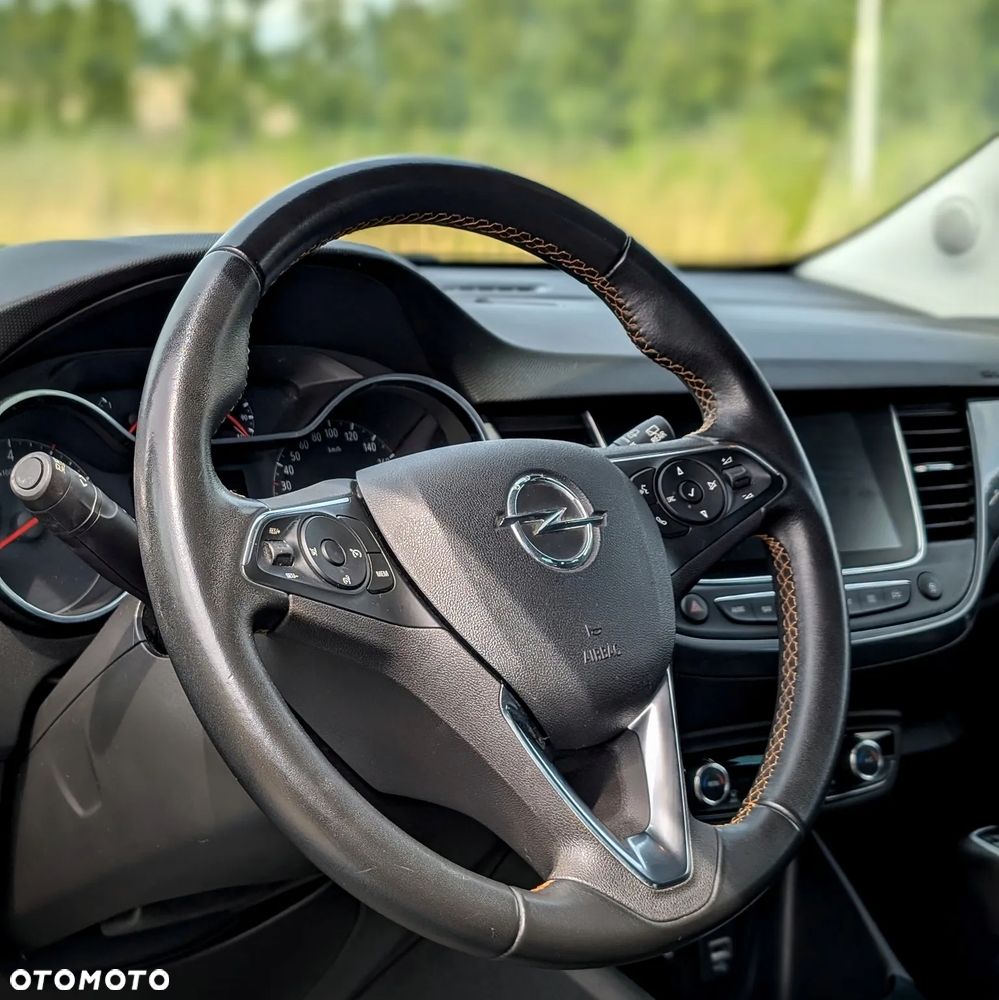 Opel Crossland X 1.2 T Elite S&S - 9