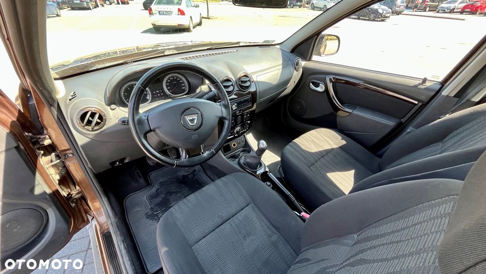 Dacia Duster 1.6 - 14