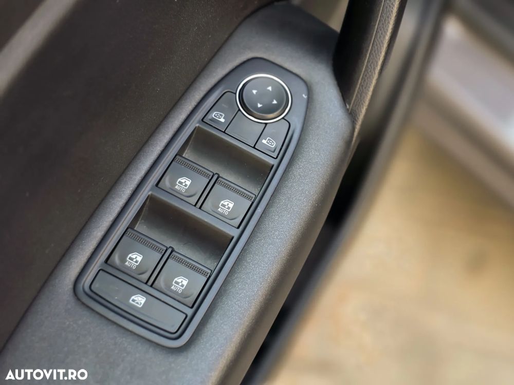 Renault Captur E-TECH Full 145 E-Tech Engineered - 12