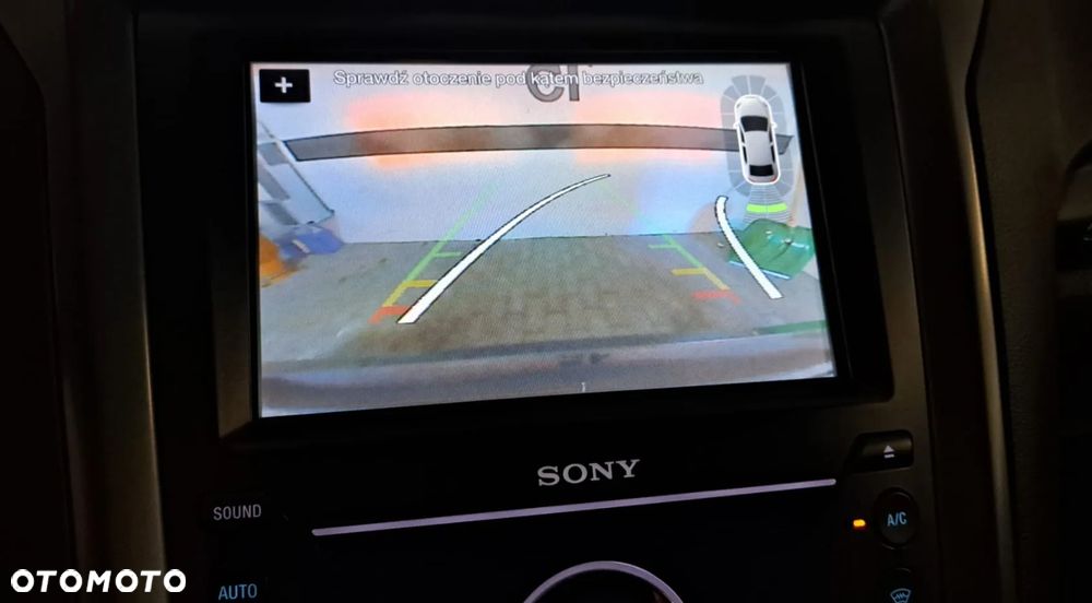 Ford Mondeo 2.0 TDCi Titanium PowerShift - 24