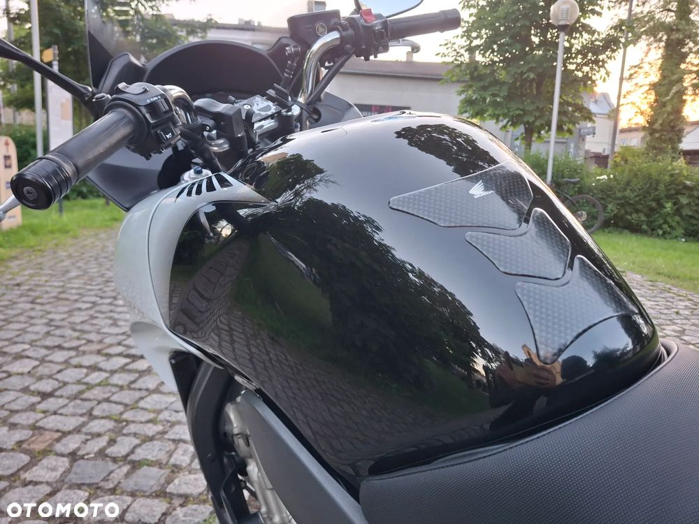 Honda CBF - 5