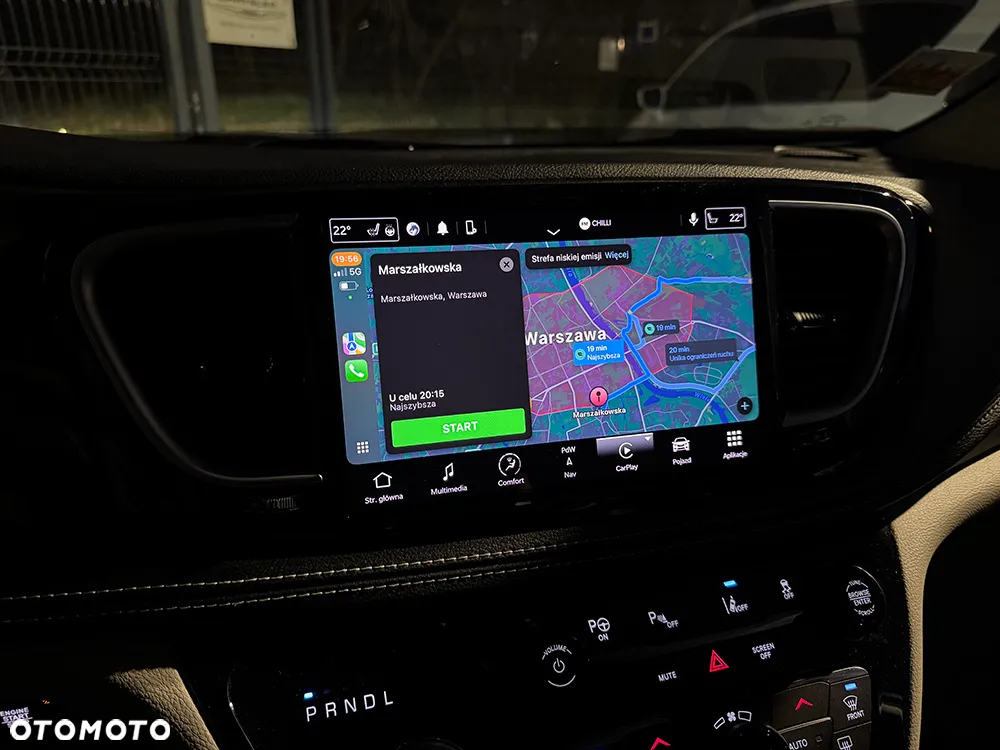 Chrysler Pacifica - 28