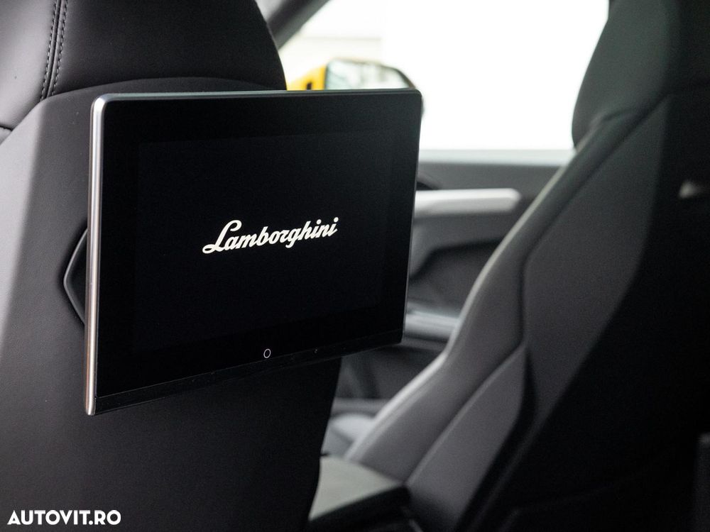 Lamborghini URUS - 24