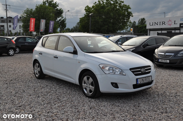 Kia Ceed 1.4 CVVT EX