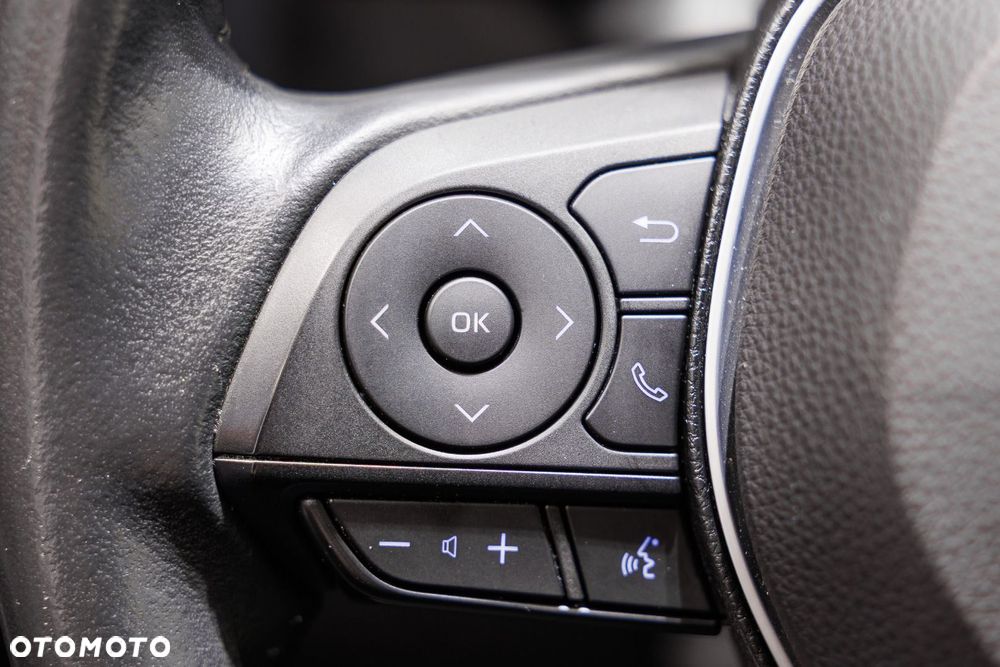 Toyota Corolla 1.8 Hybrid Comfort - 32