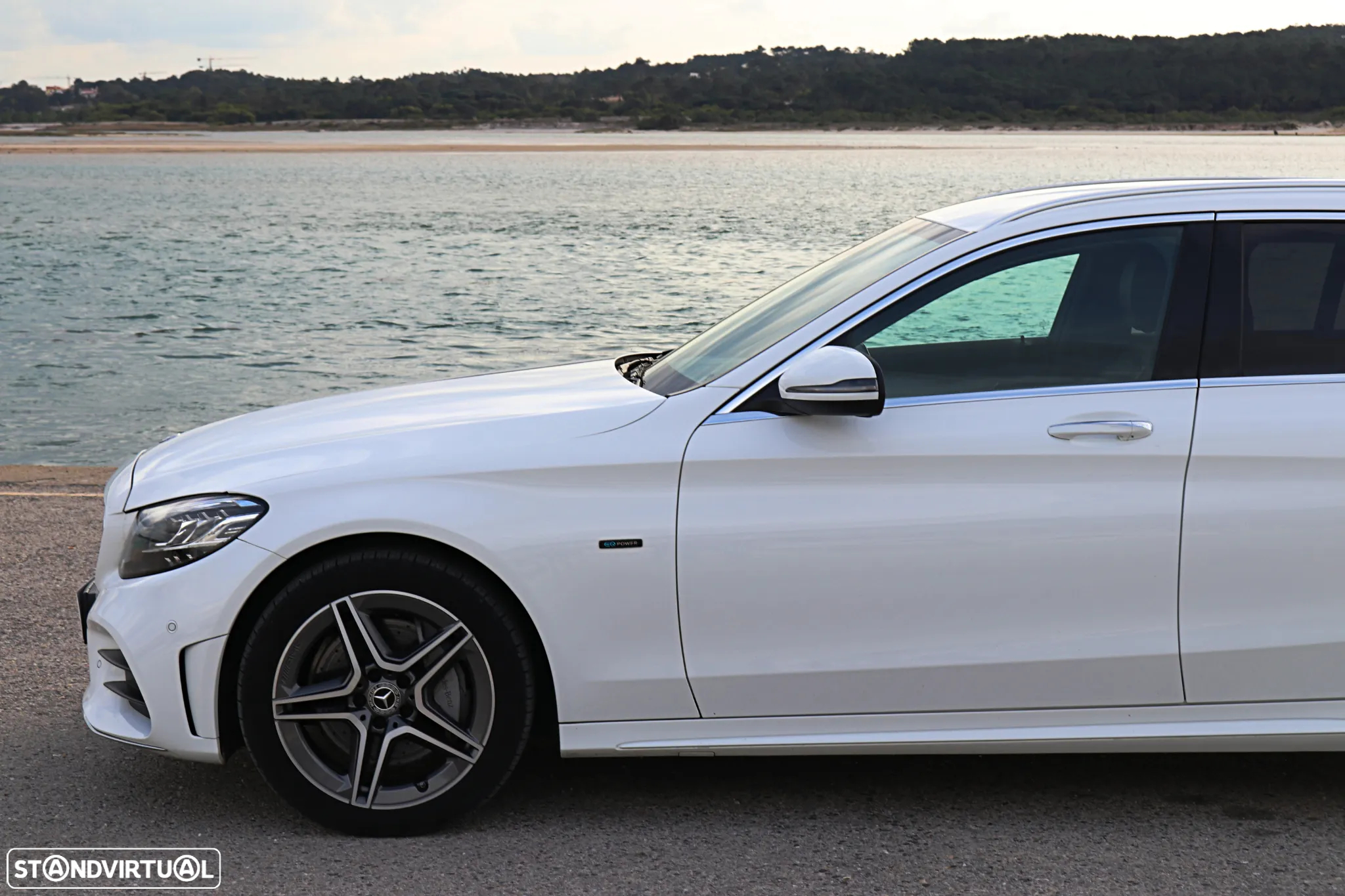 Mercedes-Benz C 300 de AMG Line - 12