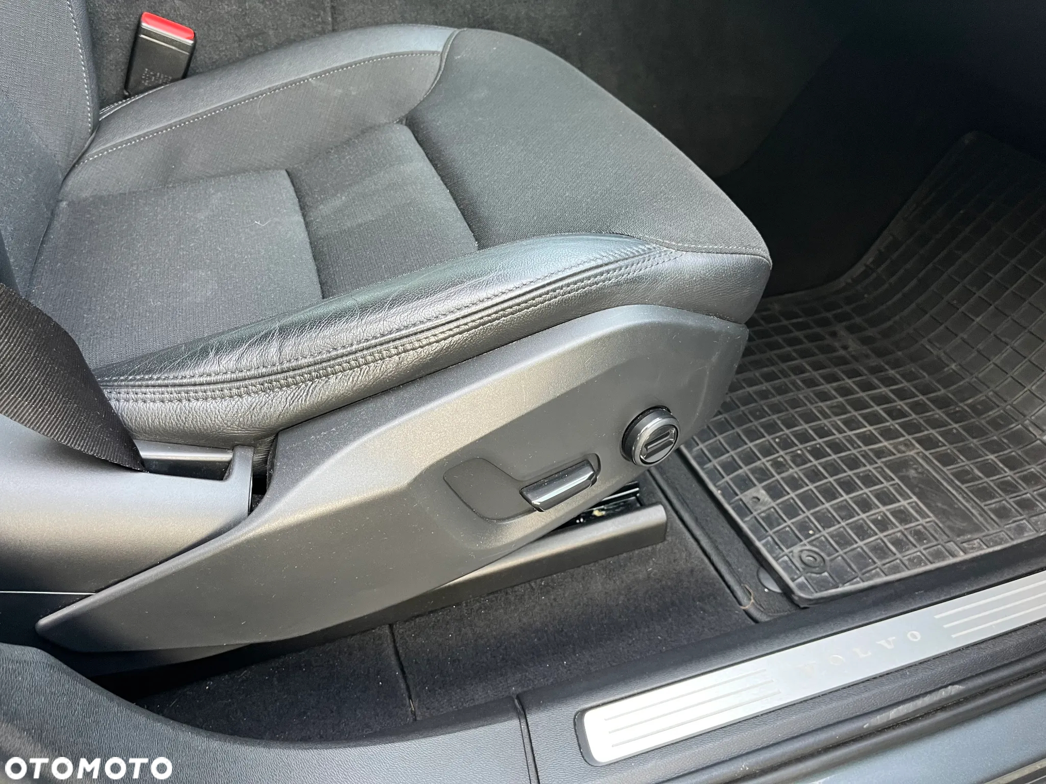 Volvo XC 60 - 10