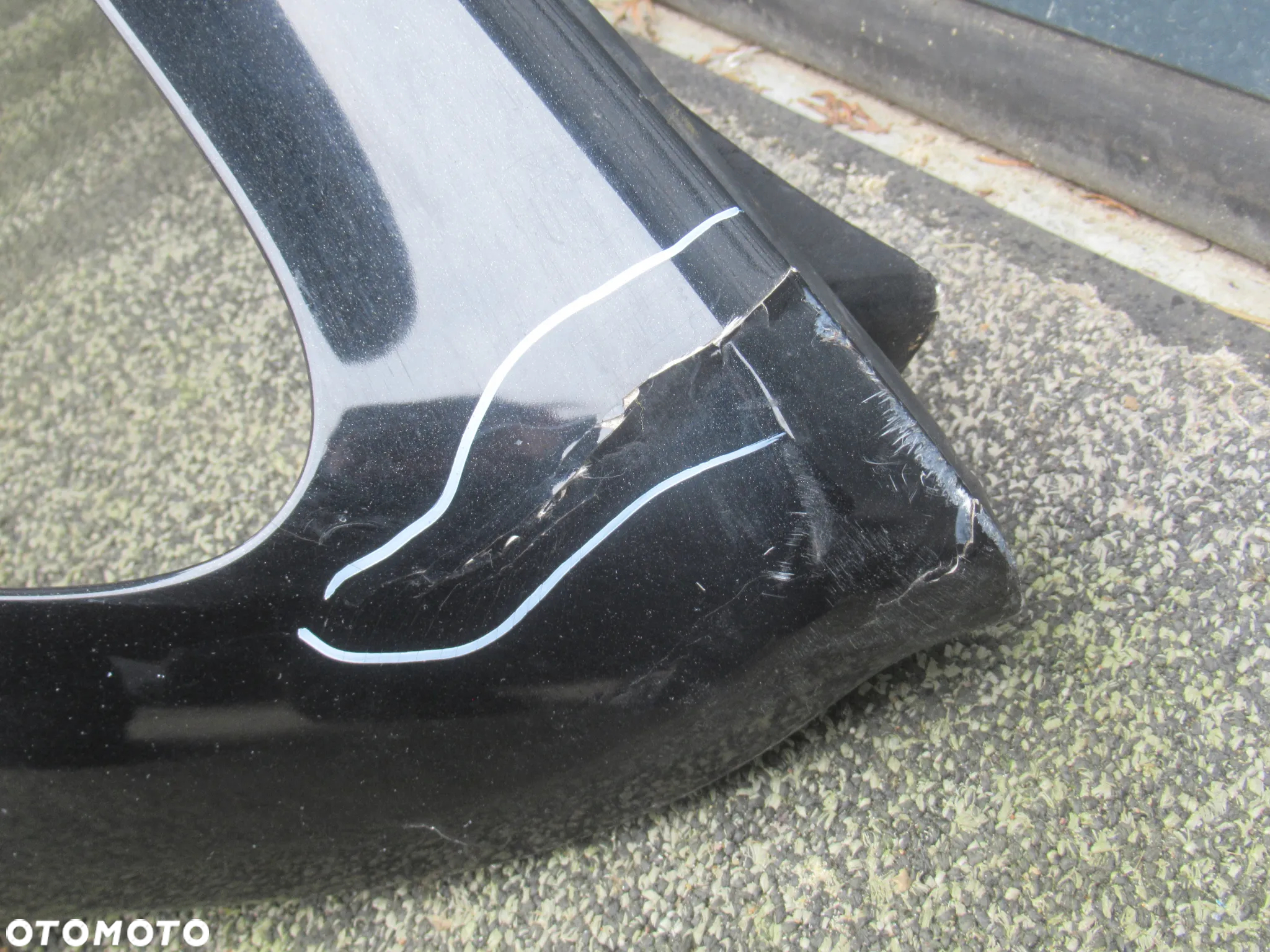 BŁOTNIK PRZEDNI PRZÓD PRAWY LEWY ASTON MARTIN VANTAGE V8 2005 - 30