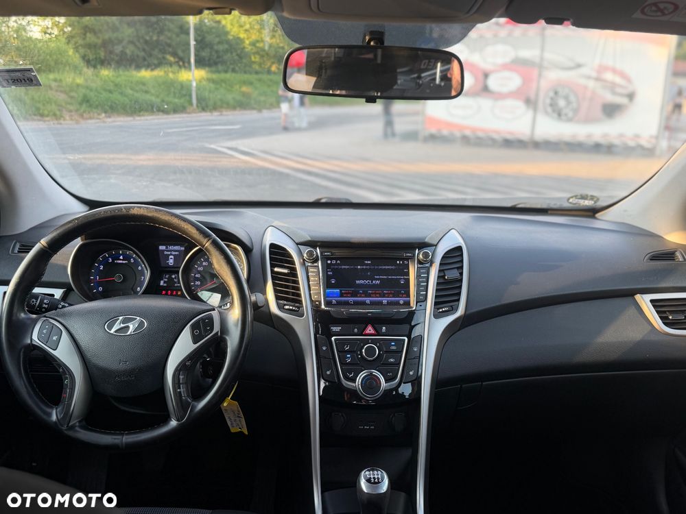 Hyundai i30 1.4 Comfort EU5 - 16
