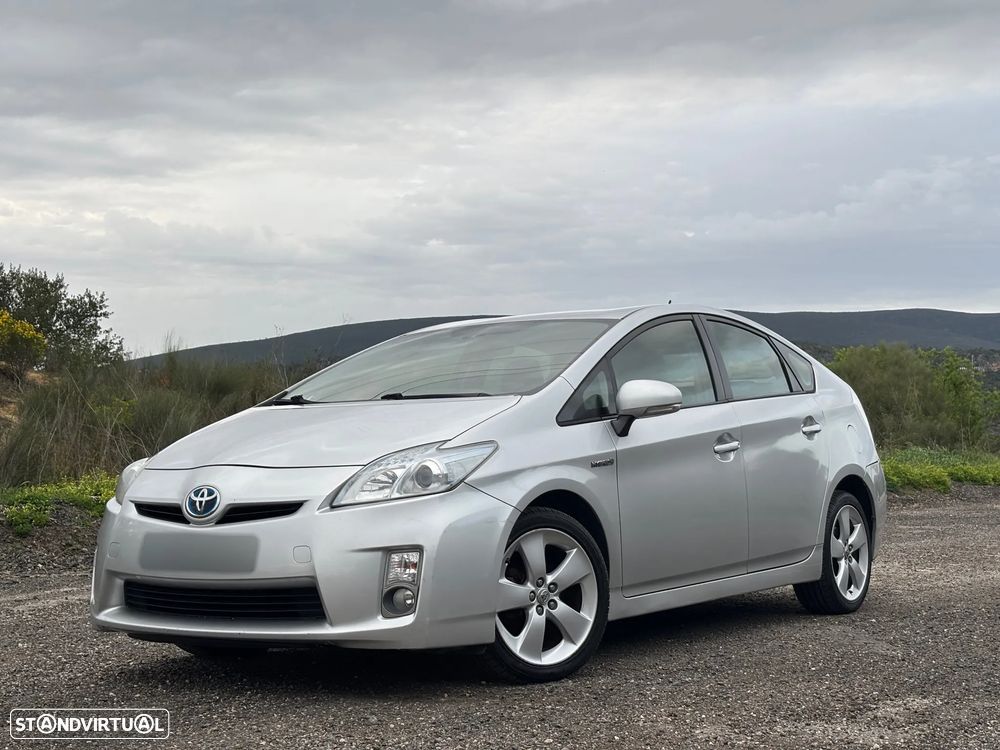 Toyota Prius 1.8 Premium - 1