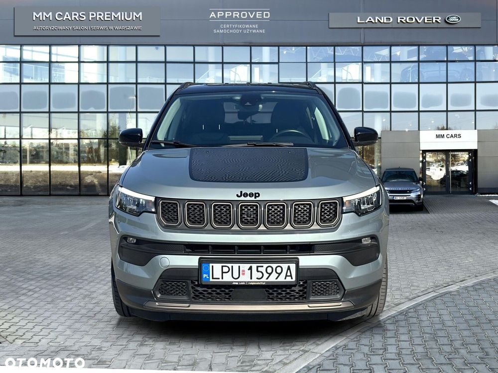 Jeep Compass - 10