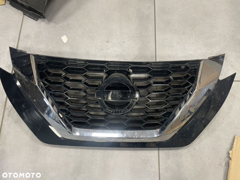 Nissan Juke II f16 atrapa grill - 1