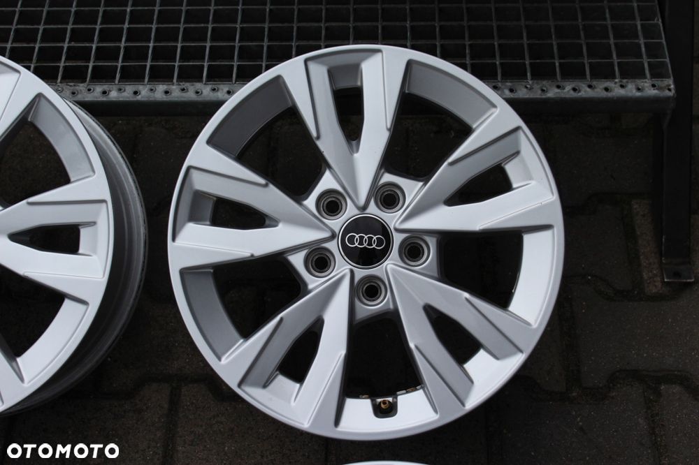 oryg audi a3 8y0 16cali 5x112 et43 6,5j - 3