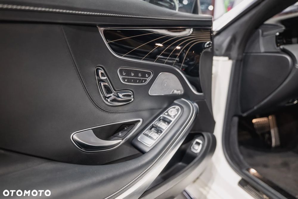 Mercedes-Benz Klasa S AMG 63 4-Matic+ Kabriolet - 8