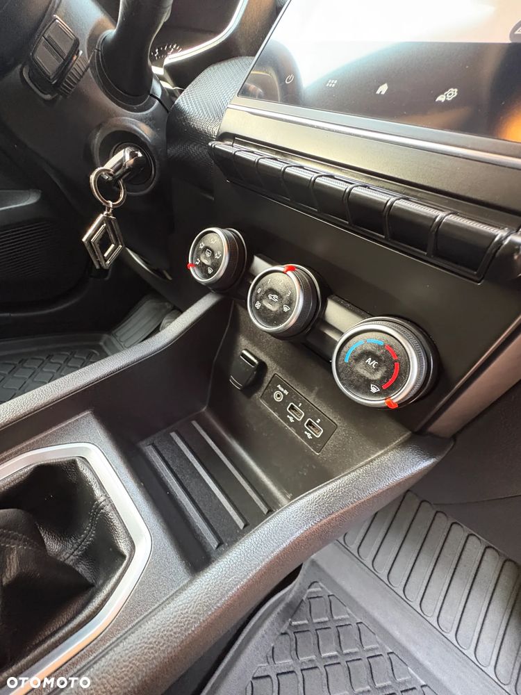 Renault Clio - 29