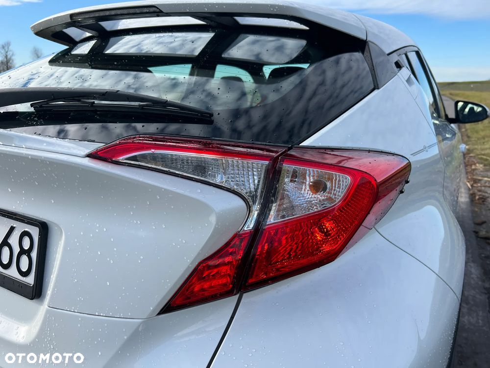 Toyota C-HR - 13