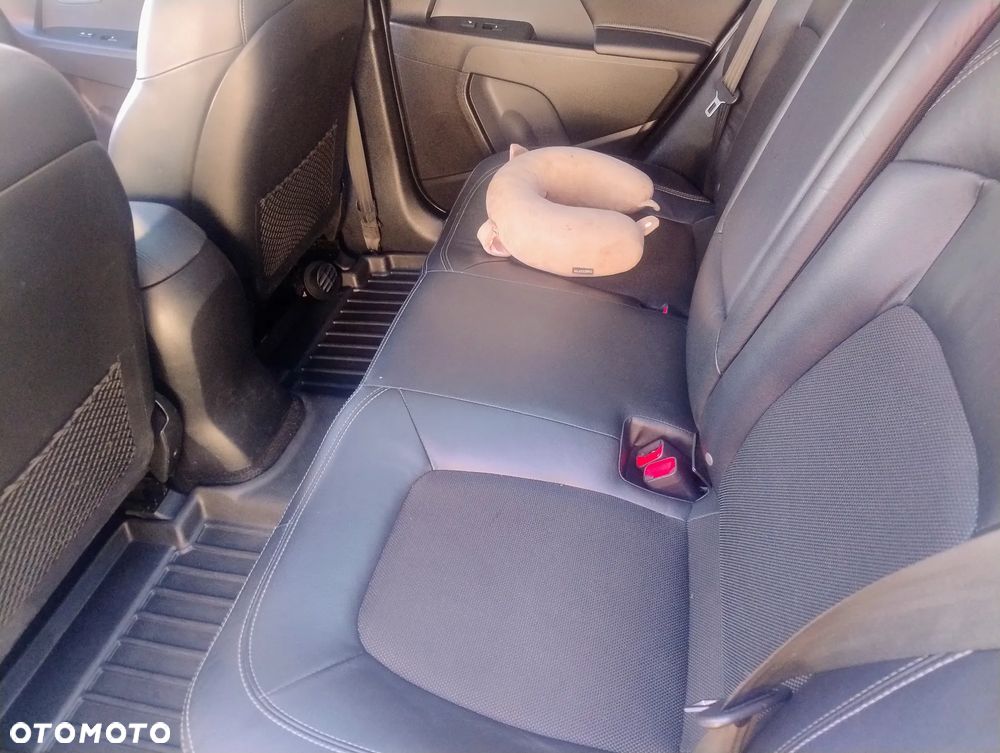 Kia Sportage 2.0 CRDI XL - 16