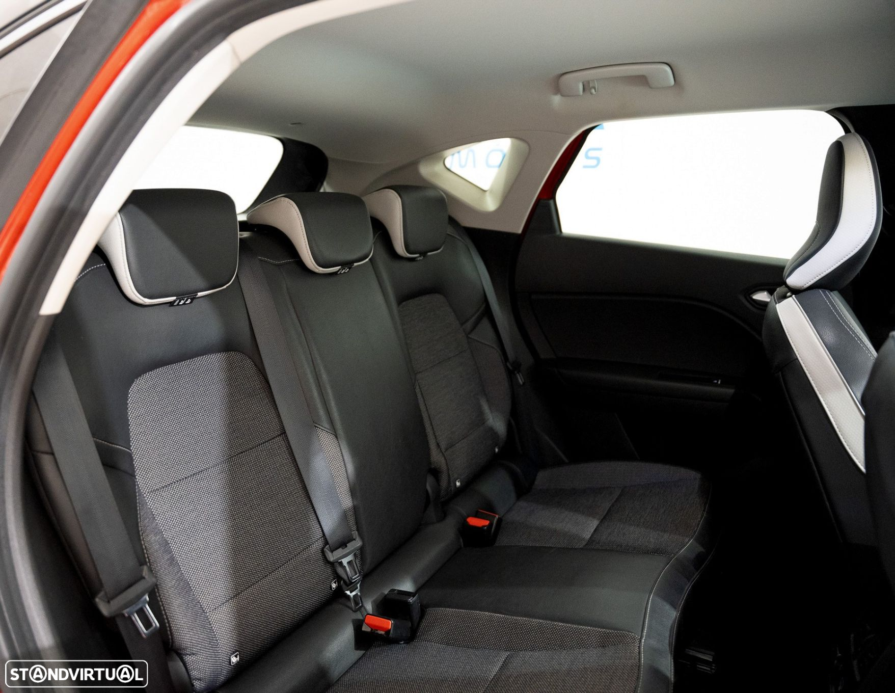 Renault Captur 1.0 TCe Exclusive - 13