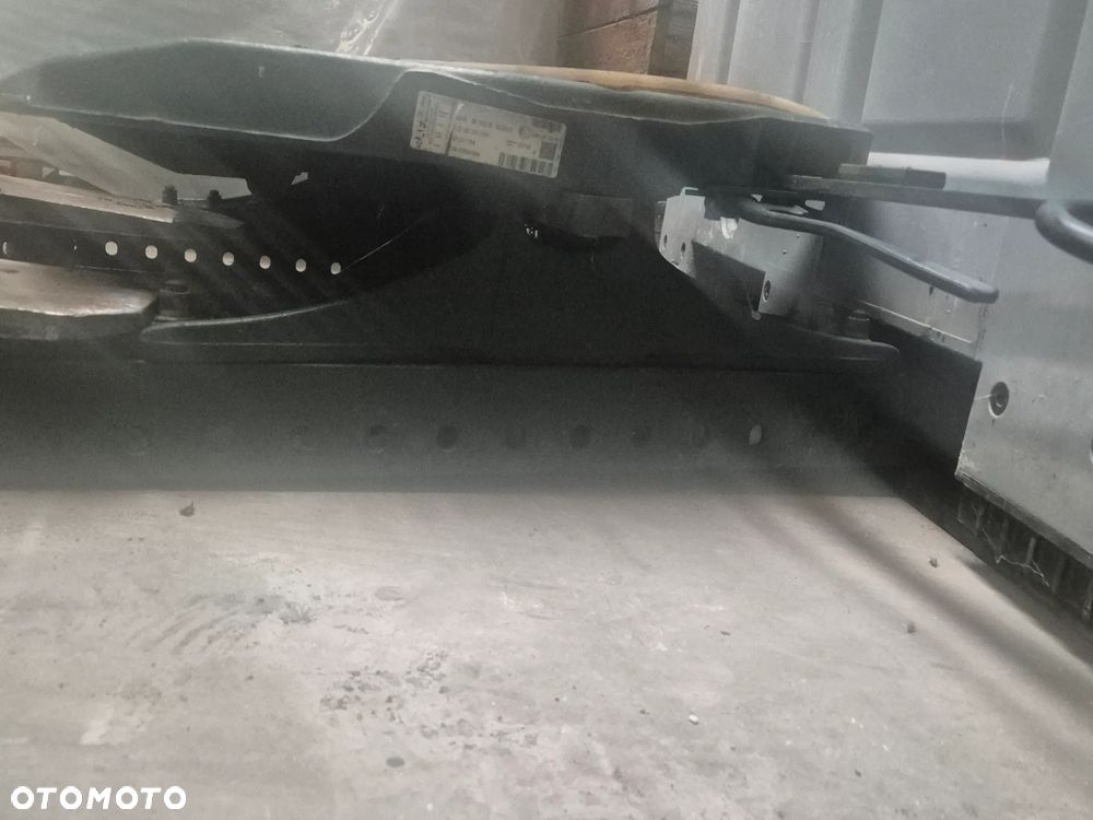 Siodło G50  SAF HOLLAND  GF   z teflonem i smarowaniem - 8