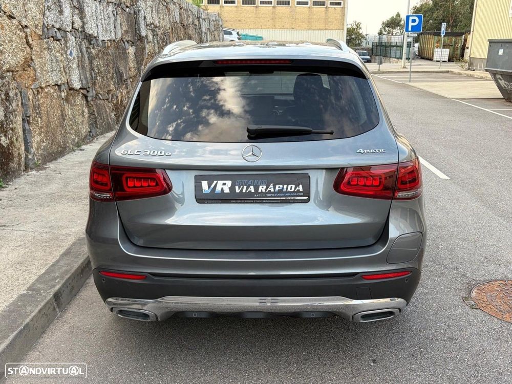 Mercedes-Benz GLC 300 e 4Matic - 25