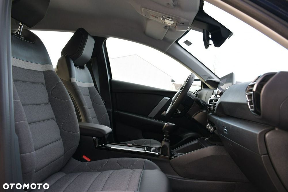 Citroën C4 1.2 PureTech Shine S&S - 26