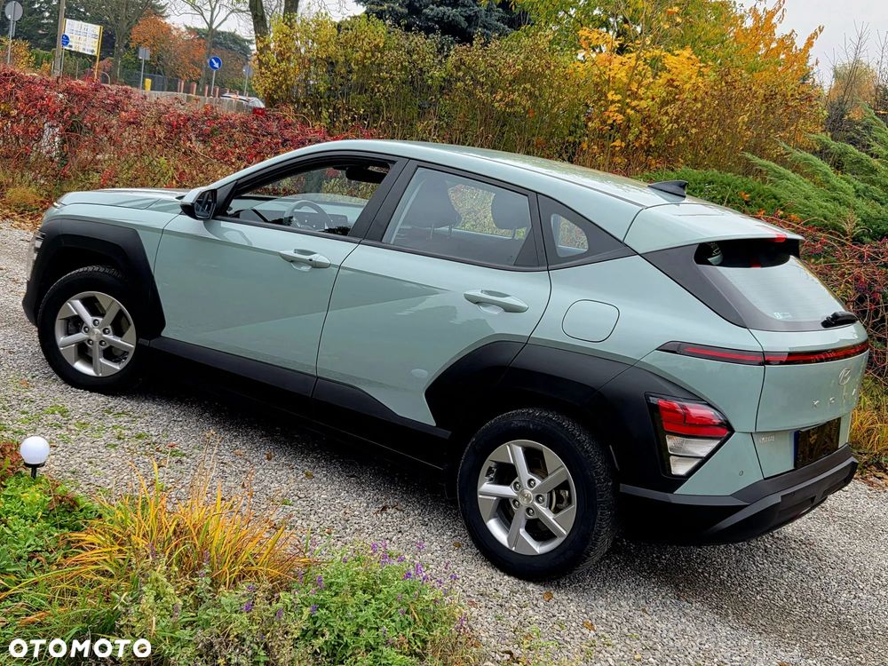 Hyundai Kona - 12