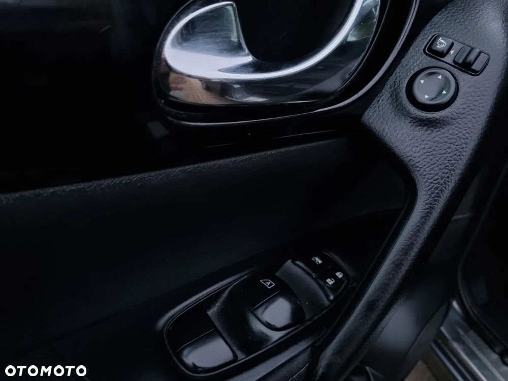 Nissan Qashqai 1.6 dCi 4x4 Acenta S&S - 12