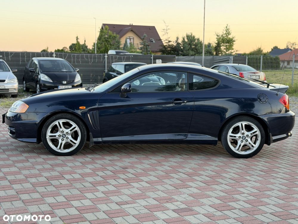 Hyundai Coupe - 3