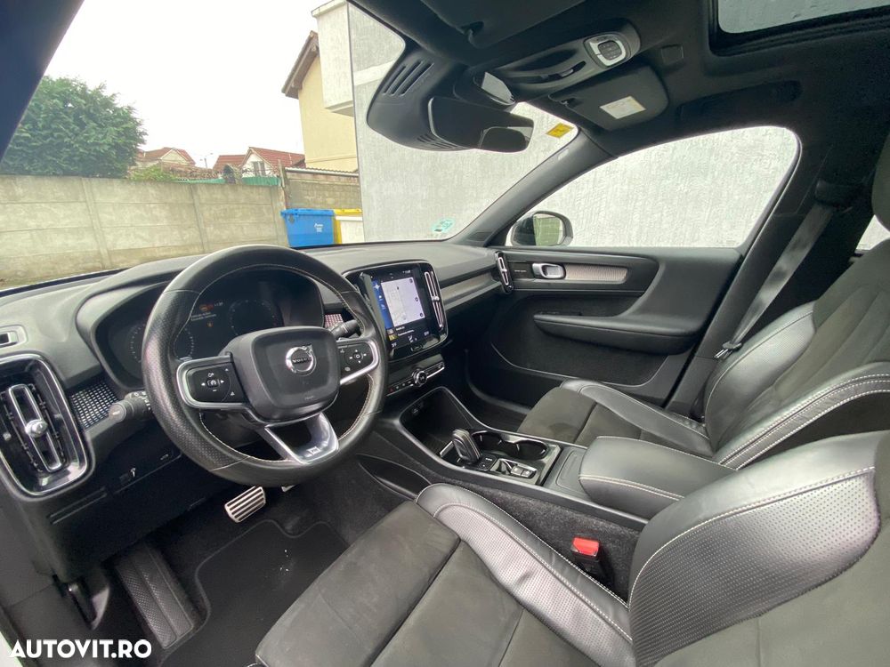 Volvo XC 40 D4 AWD R-Design - 9