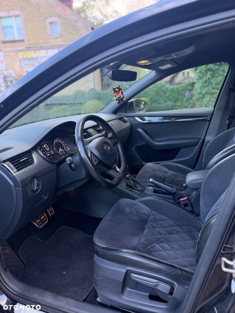 Skoda Octavia 2.0 TDI RS DSG EU6 - 24