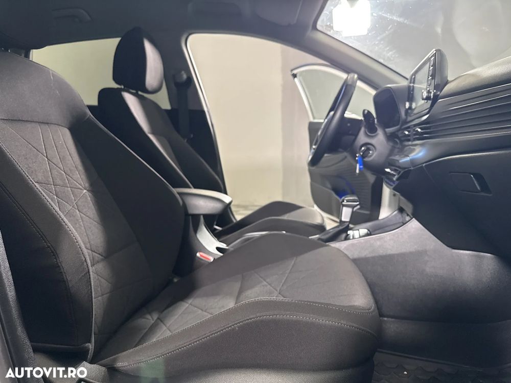 Hyundai Bayon - 12