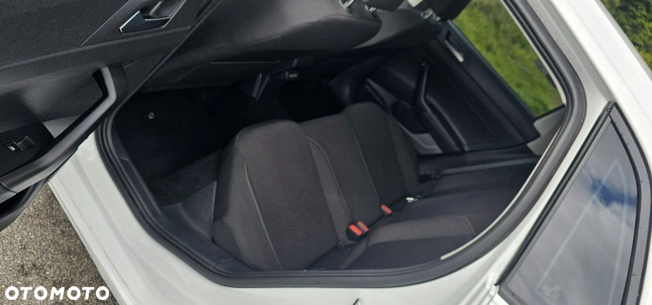 Volkswagen Polo - 14