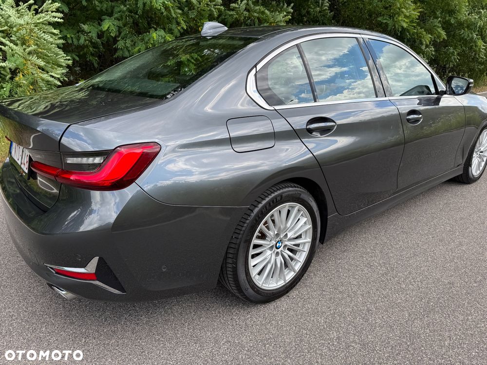 BMW Seria 3 318d Edition Luxury Line Purity - 9
