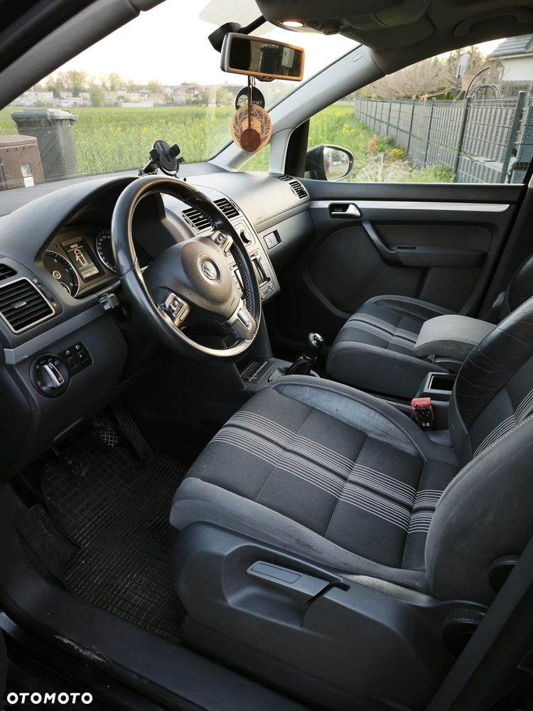 Volkswagen Touran 2.0 TDI DPF Highline - 7