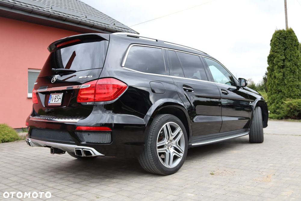 Mercedes-Benz GL - 9