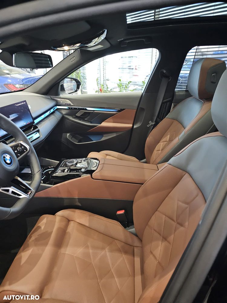 BMW Seria 5 550e xDrive AT PHEV - 6