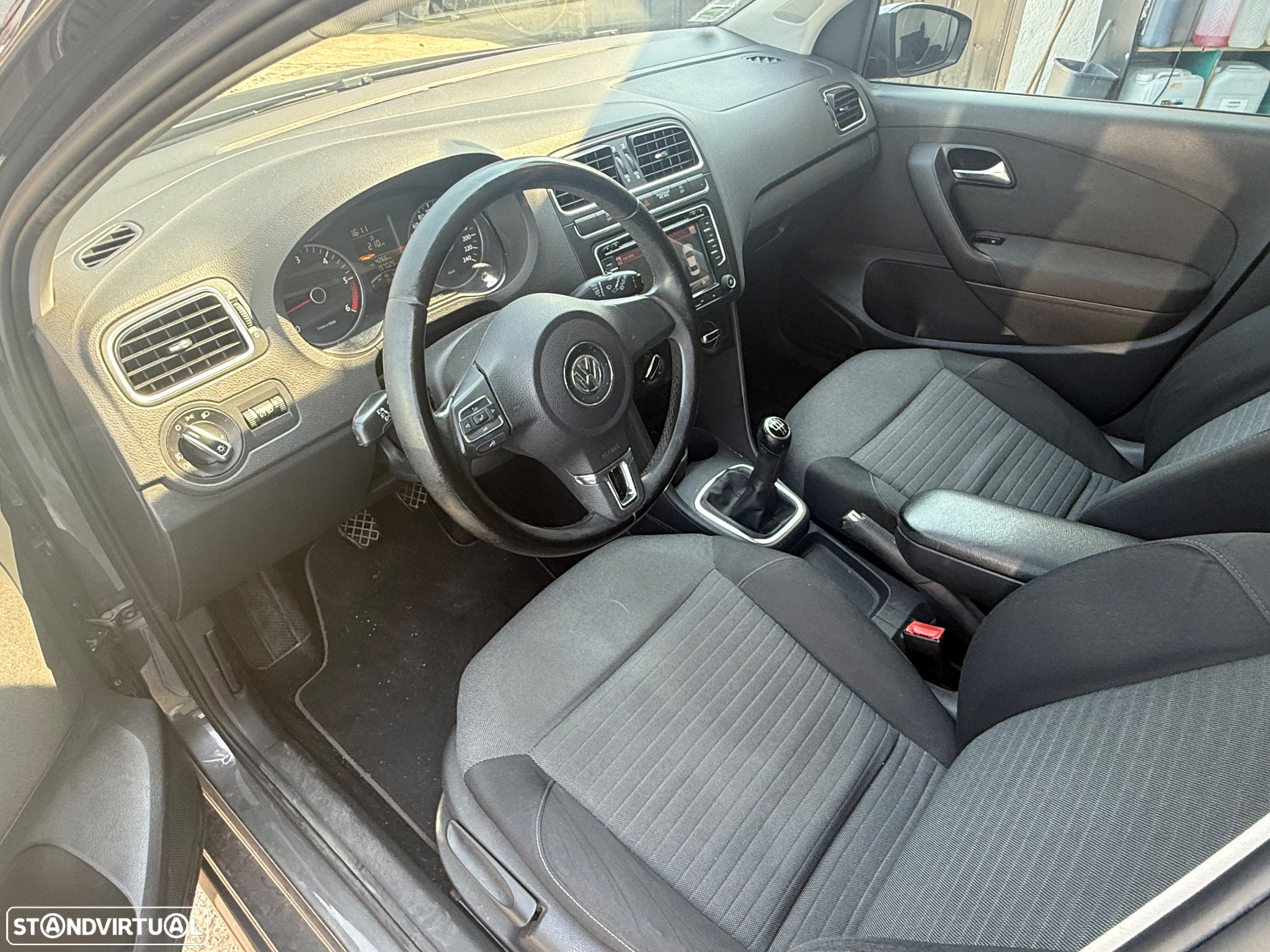 VW Polo 1.6 TDI Highline - 8