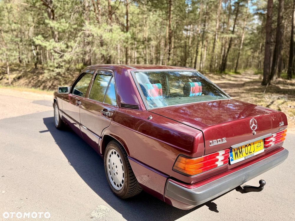 Mercedes-Benz W201 (190) - 7