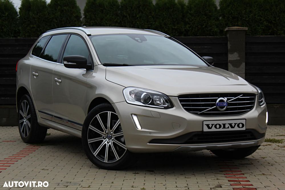 Volvo XC 60 D5 AWD Geartronic Summum - 1