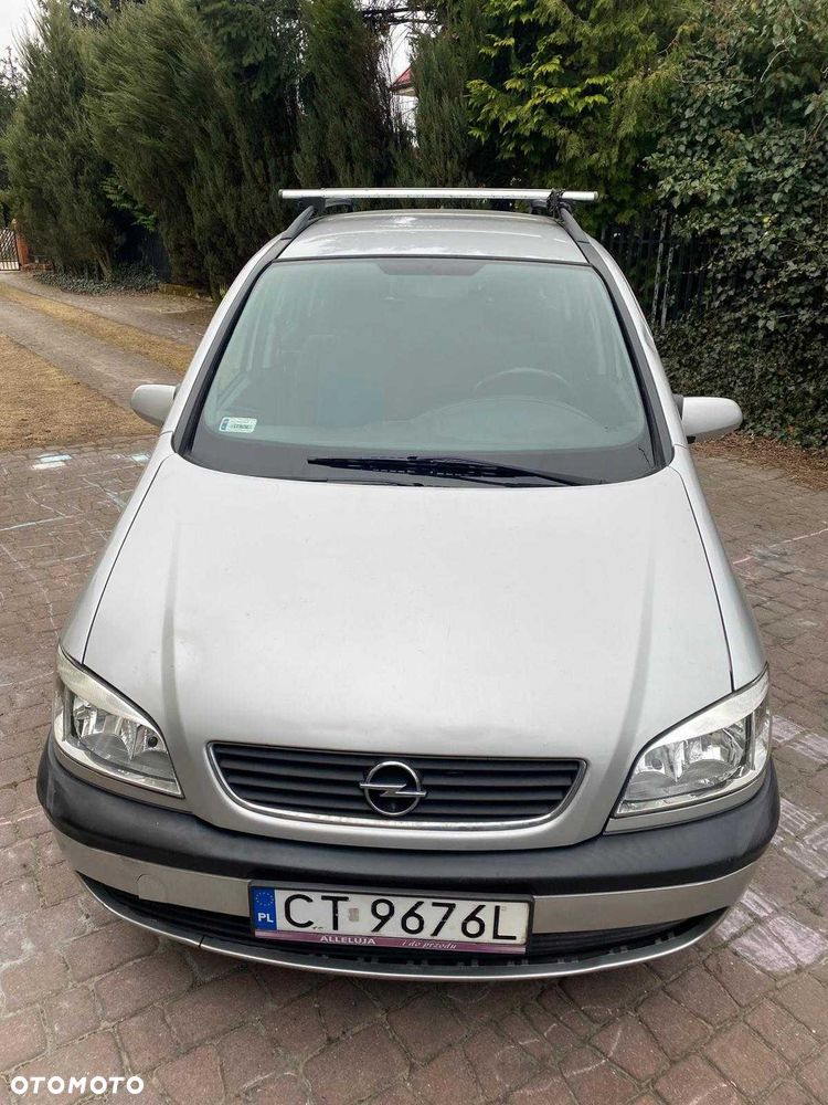 Opel Zafira - 4