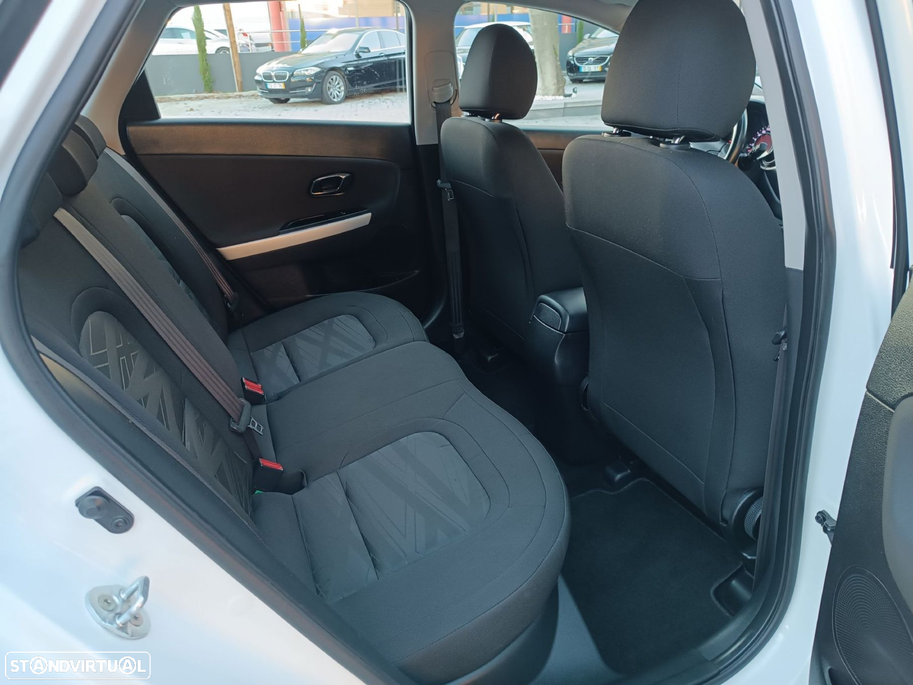 Kia Ceed SW 1.4 CRDi More Edition - 12