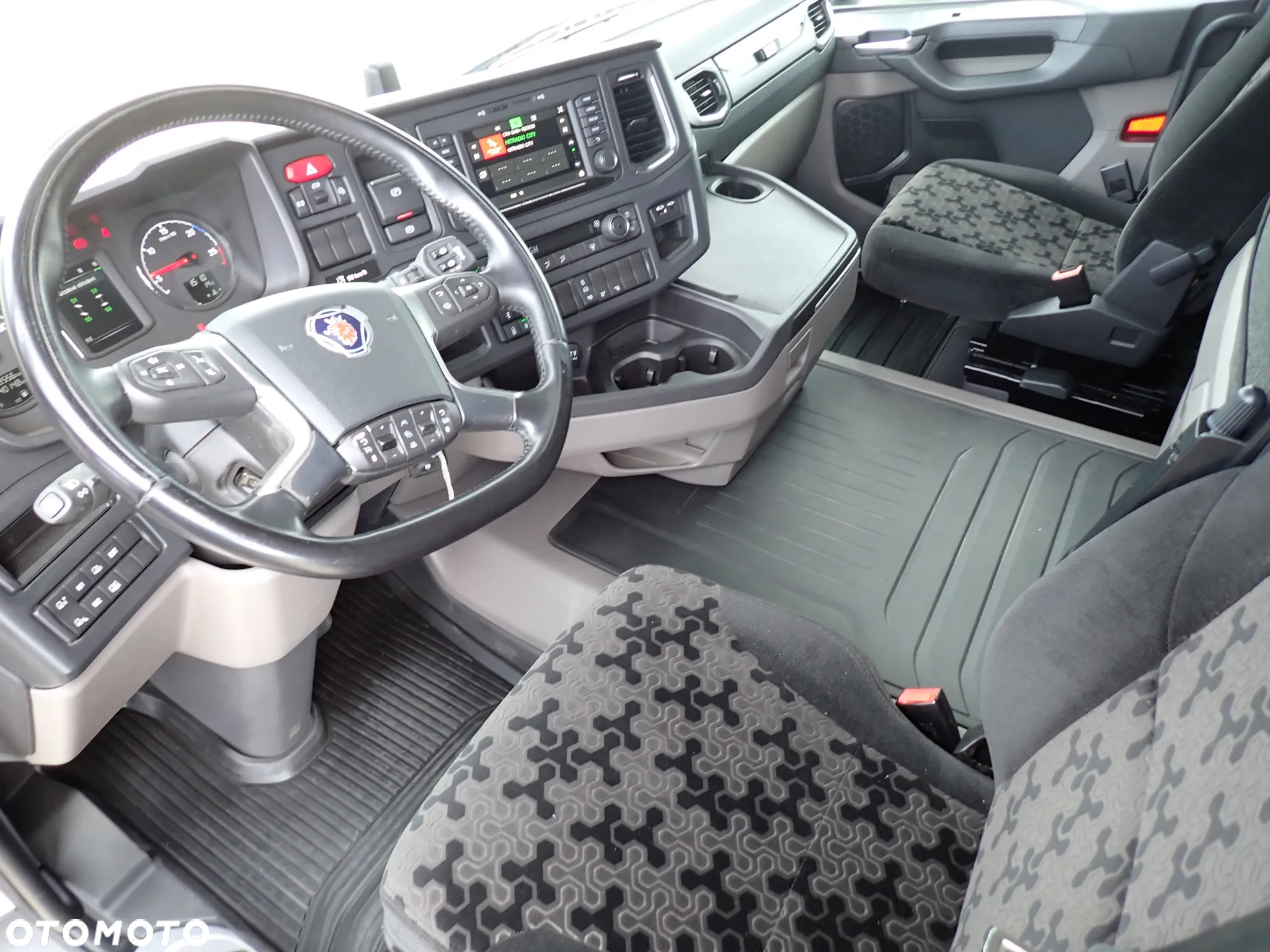 Scania R450 A4x2 STANDARD/ SERWIS/ NAVI - 7