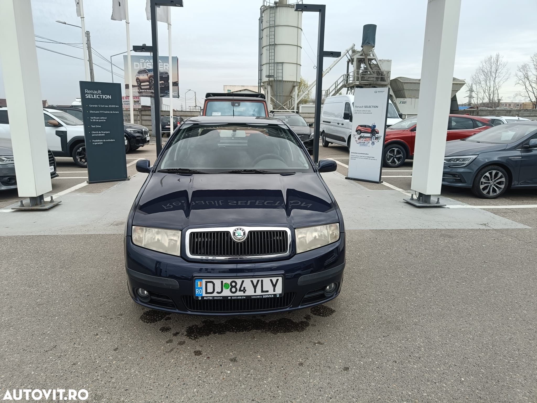 Skoda Fabia Sedan 1.2 Ambiente - 1