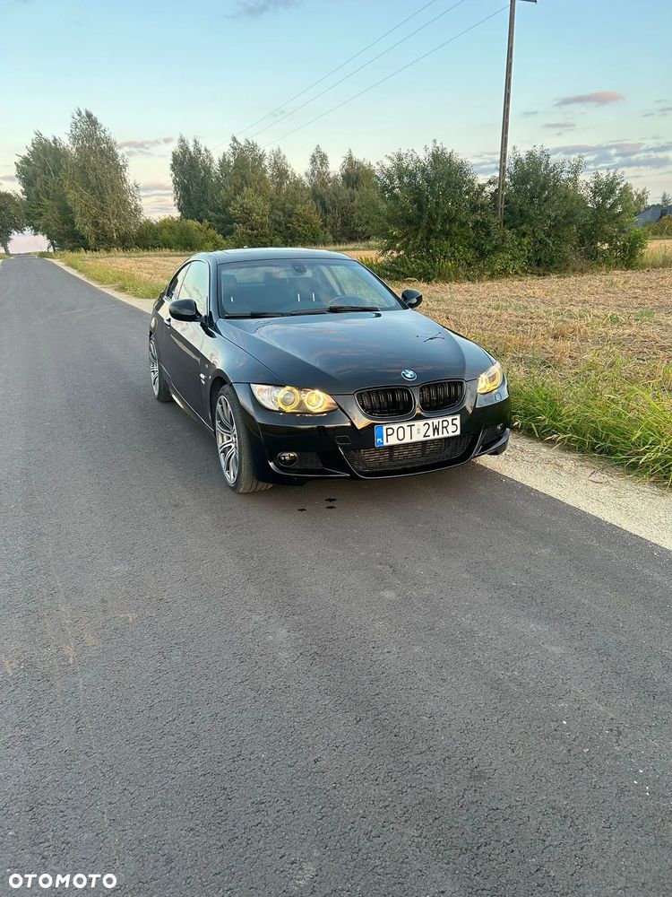 BMW Seria 3 335i xDrive Coupe - 10