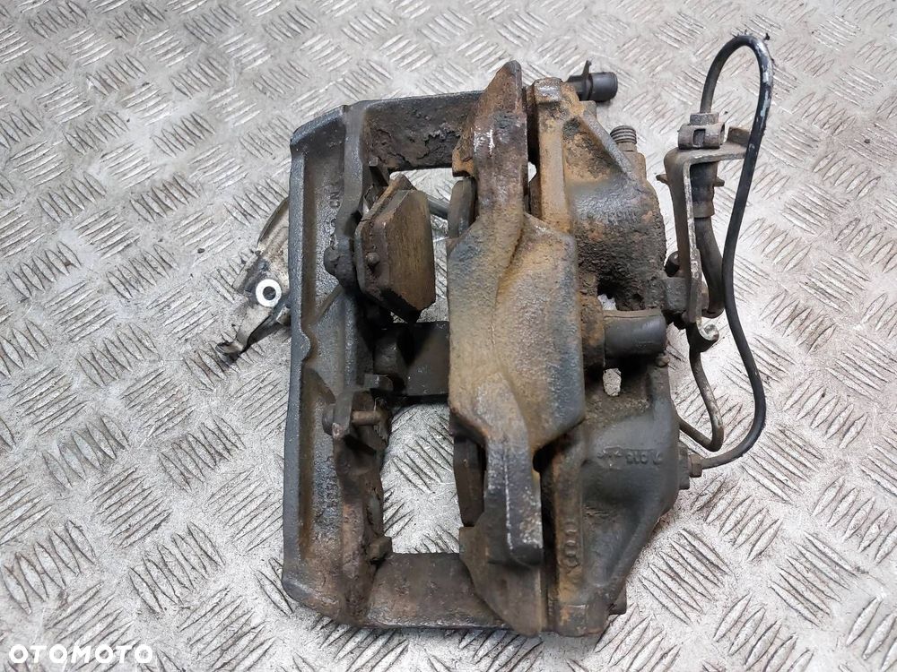 ZACISK HAMULCOWY PRAWY PRZÓD AUDI A8 D2 ABZ SILNIK DNW SKRZYNIA DTD - 3