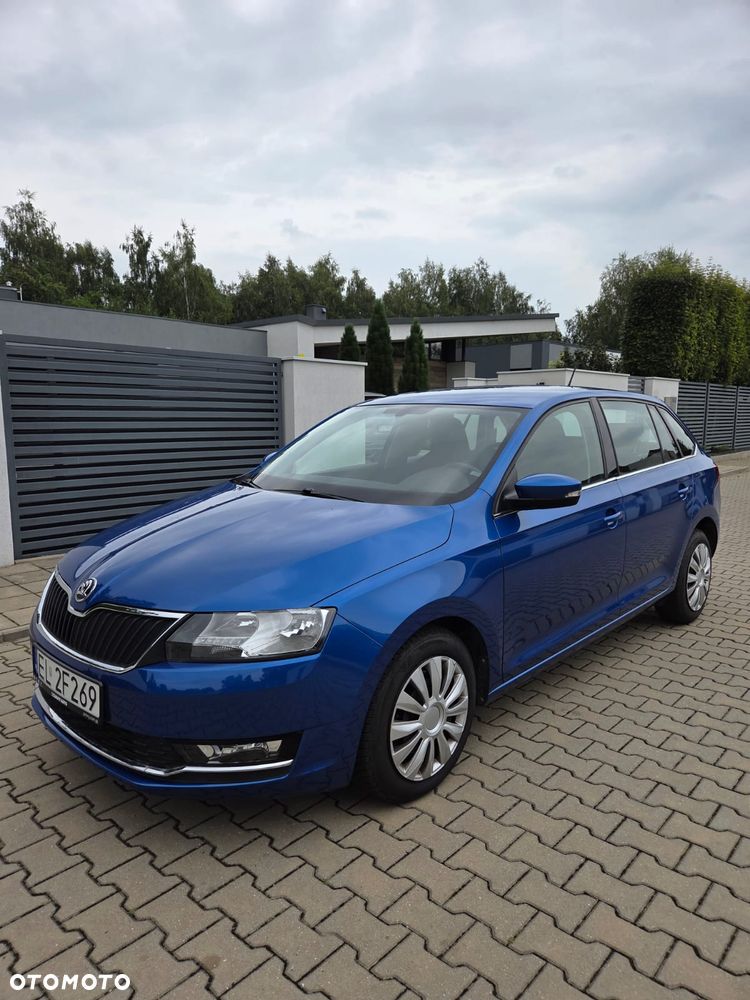 Skoda RAPID 1.4 TSI Ambition DSG - 2