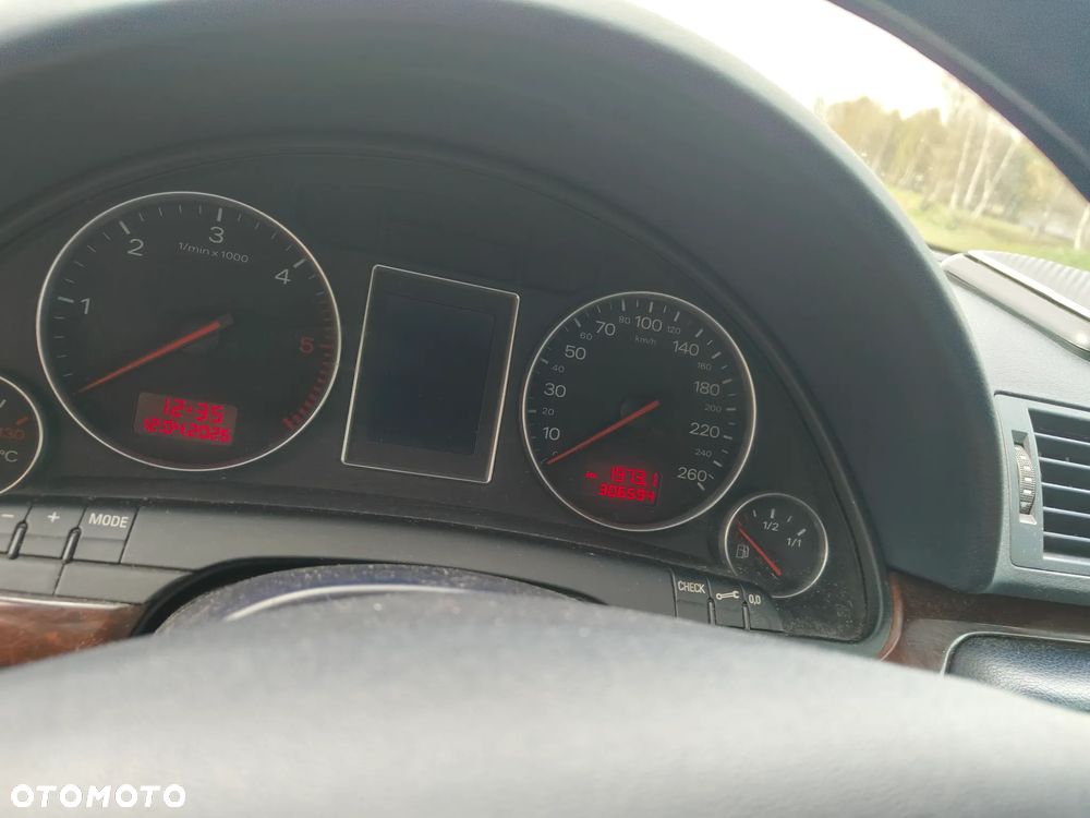 Audi A4 Avant 1.9 TDI - 8