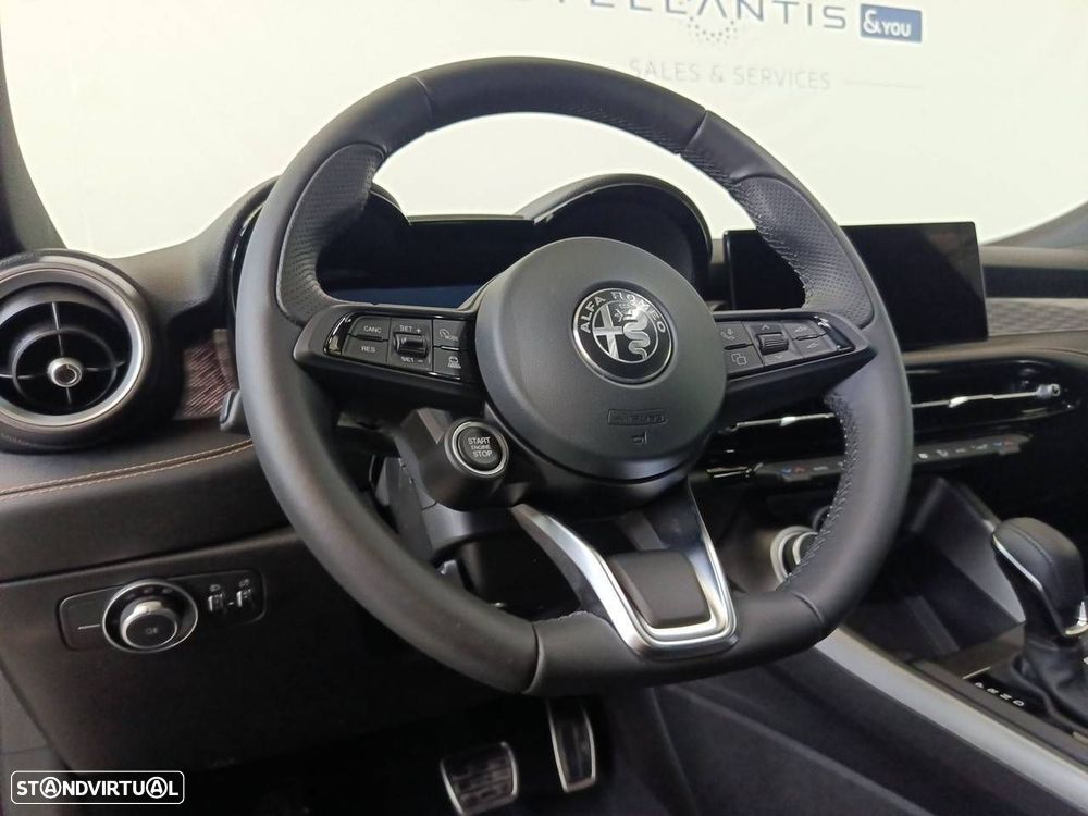 Alfa Romeo Tonale 1.5 Hybrid Sprint - 12