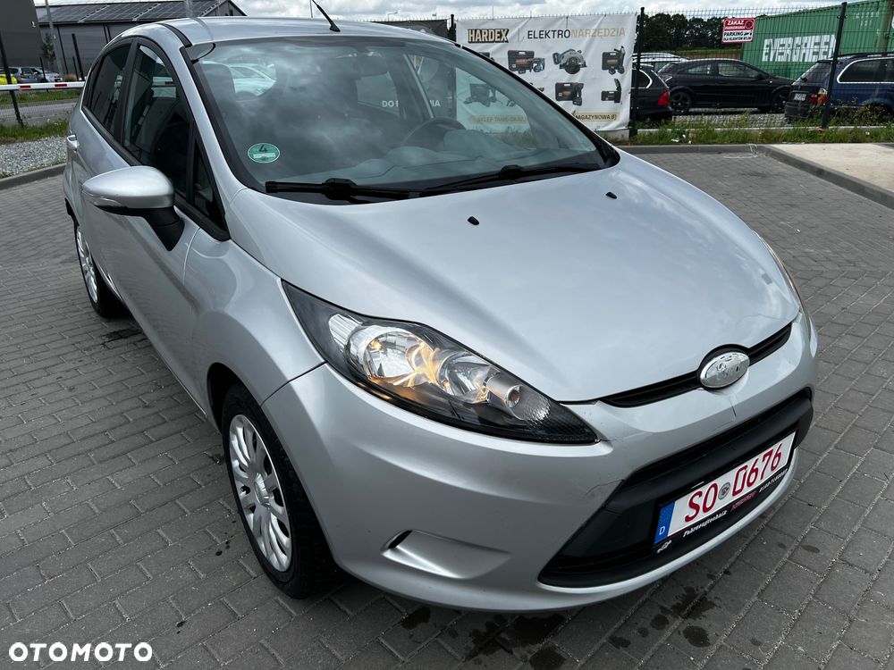 Ford Fiesta 1.25 Ambiente - 10